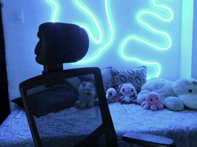 valentinaGoddess live cam on BongaCams