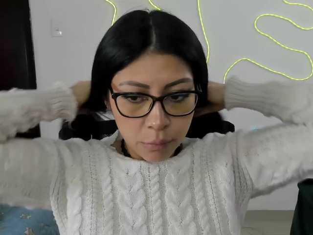 valentinaGoddess live cam on BongaCams