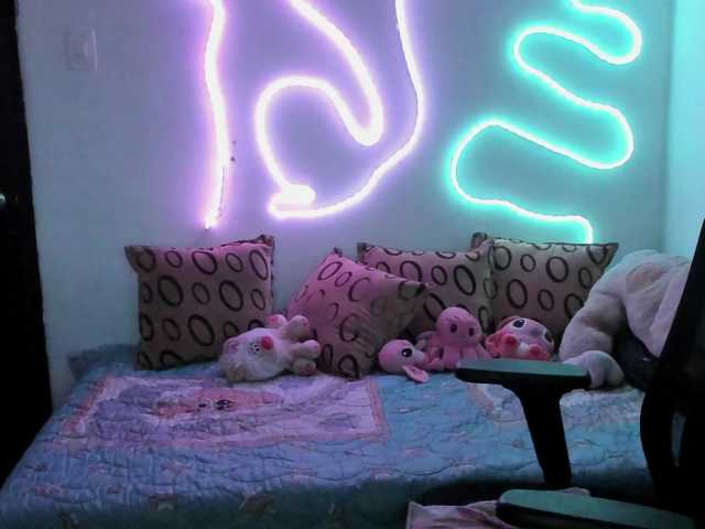 valentinaGoddess live cam on BongaCams