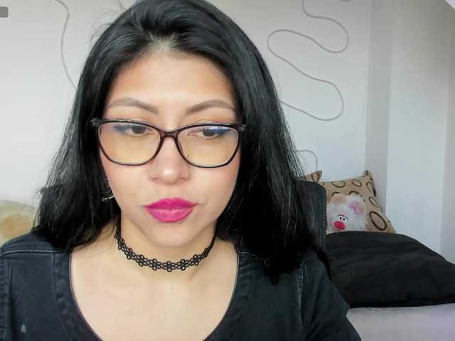 valentinaGoddess live cam on BongaCams