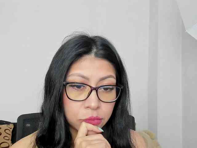 valentinaGoddess valentinaGoddess