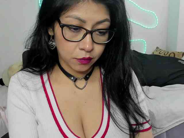 valentinaGoddess valentinaGoddess