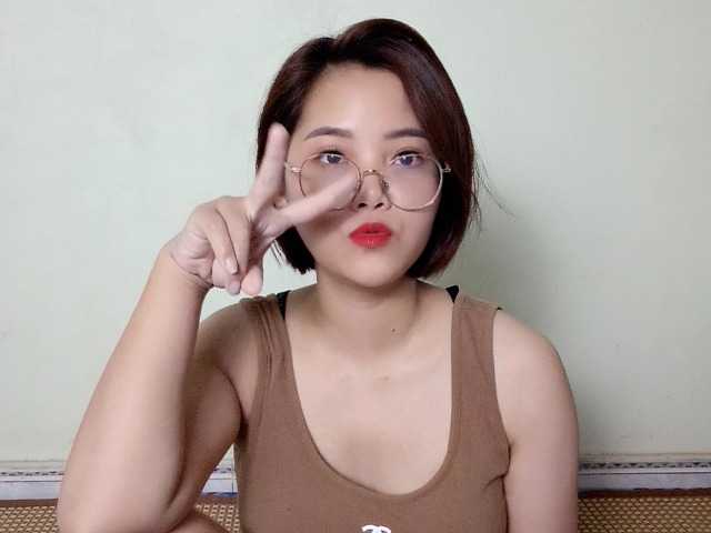 Linnsa live cam on BongaCams