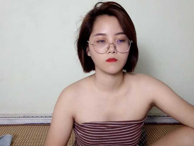 Linnsa live webcam show