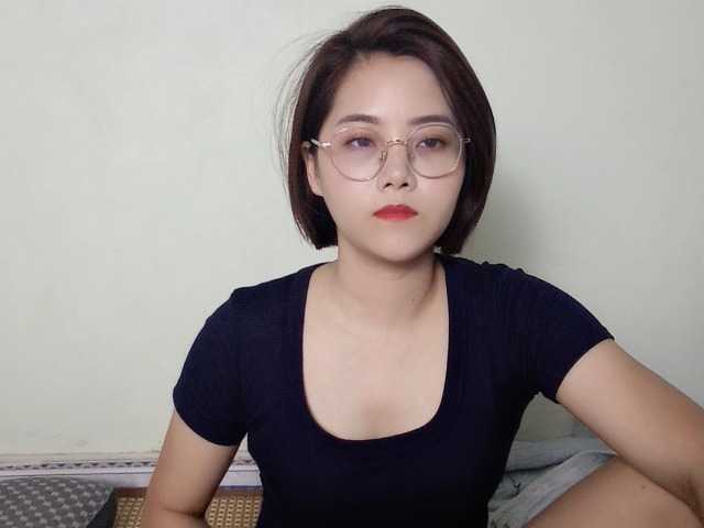 Linnsa live cam on BongaCams