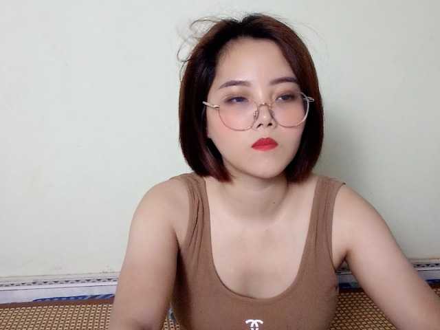 Linnsa live cam on BongaCams