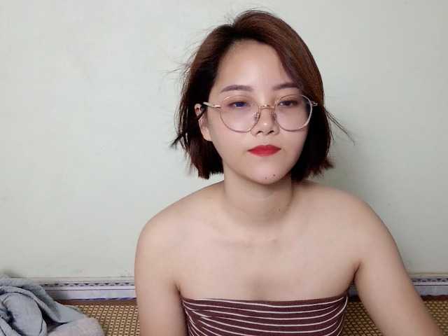 Linnsa cam en directo en BongaCams