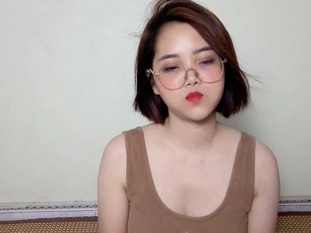 Linnsa live cam on BongaCams