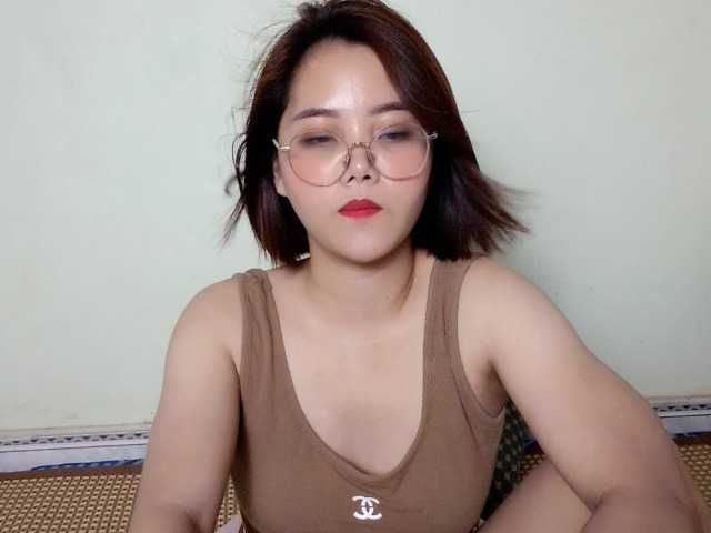 Linnsa live cam on BongaCams