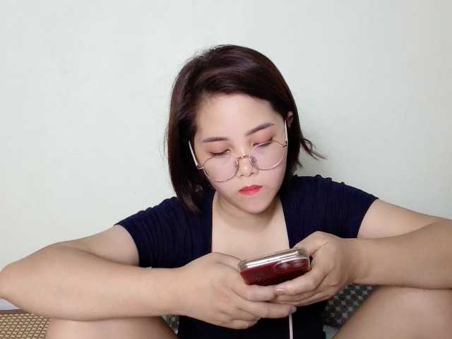 Linnsa live cam on BongaCams