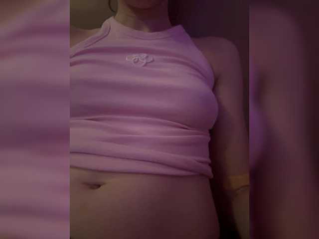 dinad64 live cam on BongaCams