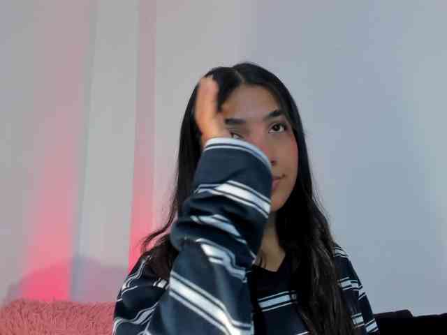 Model: imAprill