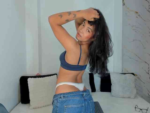 imAprill webcam