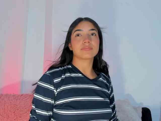Model: imAprill