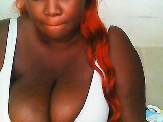 CurvyR Porn Show