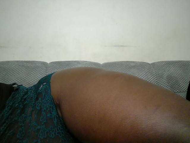 CurvyR live cam