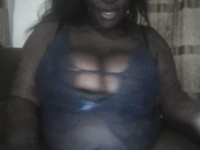 CurvyR