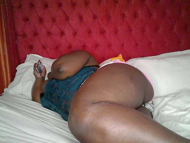 CurvyR