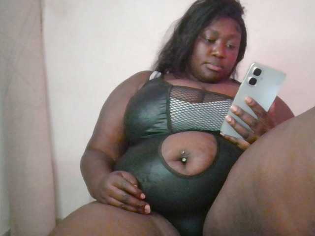 CurvyR