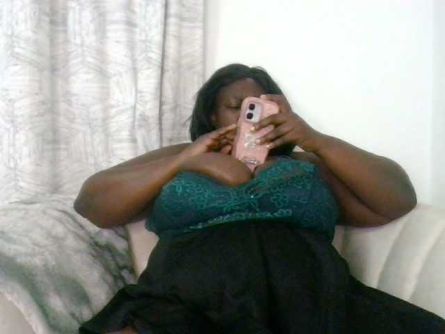 CurvyR