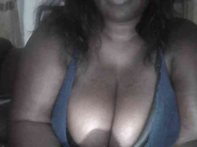 CurvyR webcam