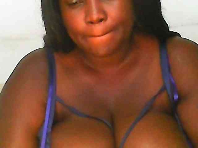 CurvyR webcam
