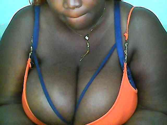 CurvyR webcam