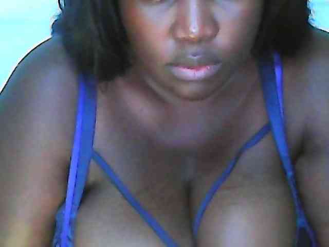 CurvyR webcam