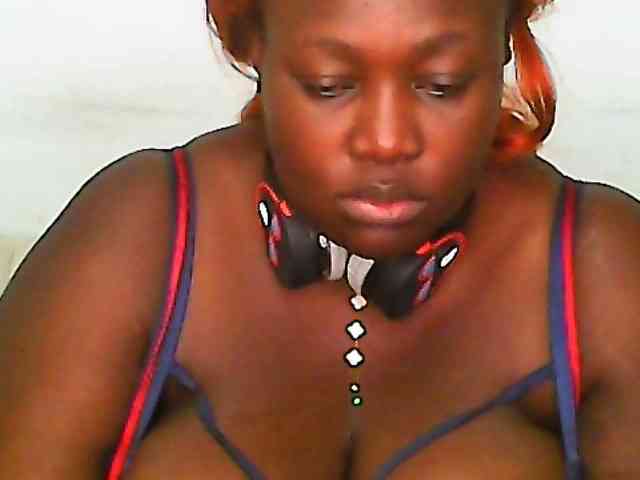 CurvyR webcam