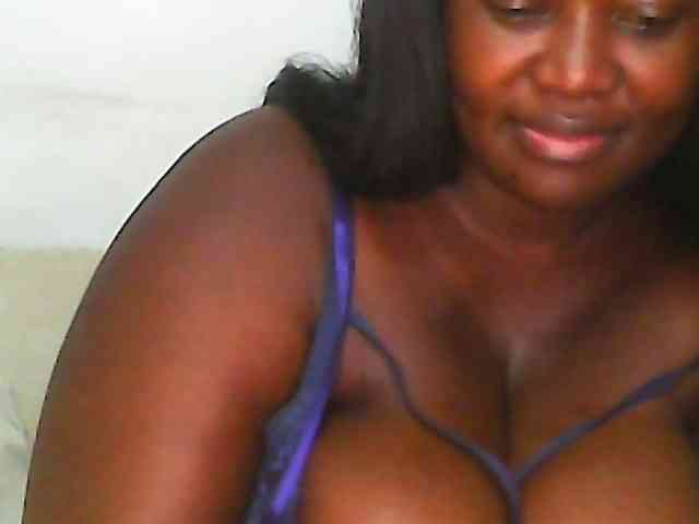 CurvyR webcam