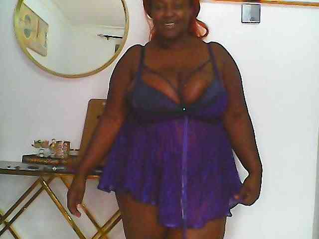 CurvyR webcam