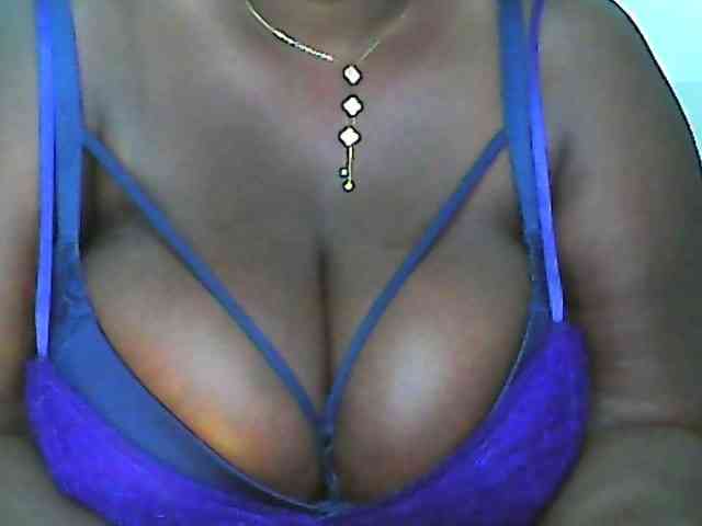 CurvyR webcam