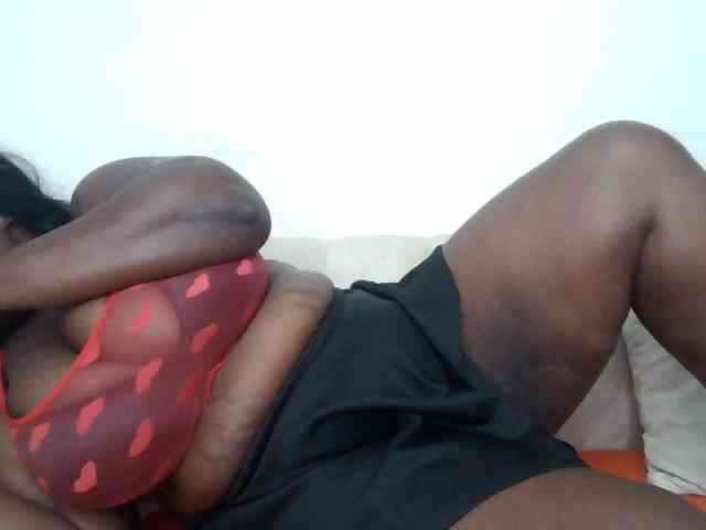 CurvyR webcam