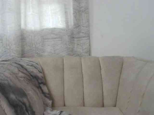 CurvyR webcam