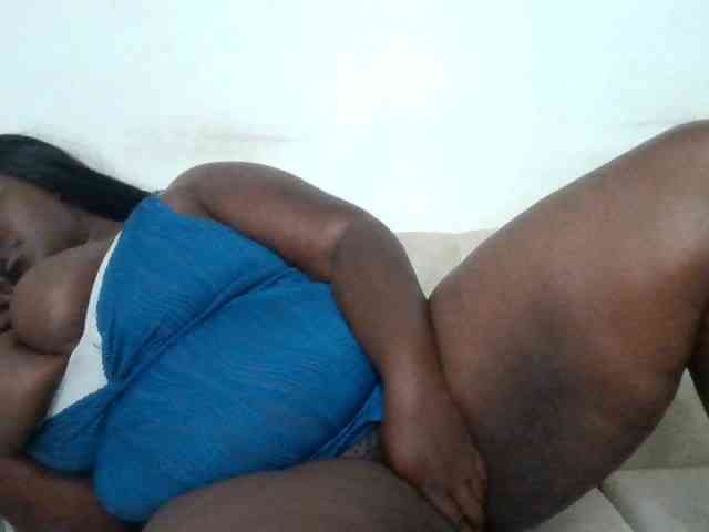 CurvyR webcam
