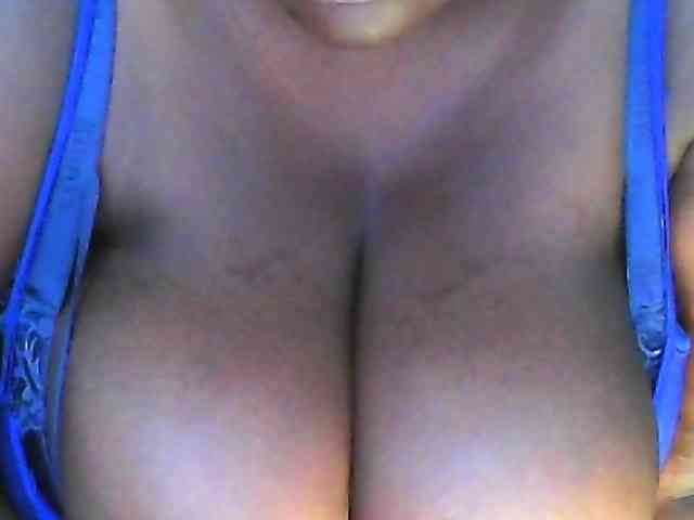 CurvyR webcam