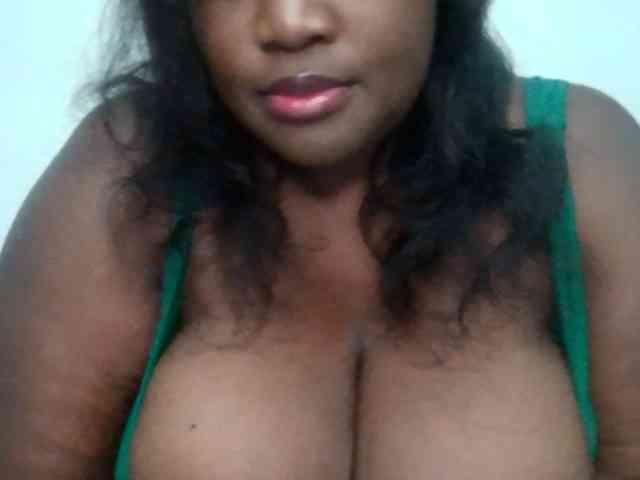 CurvyR webcam