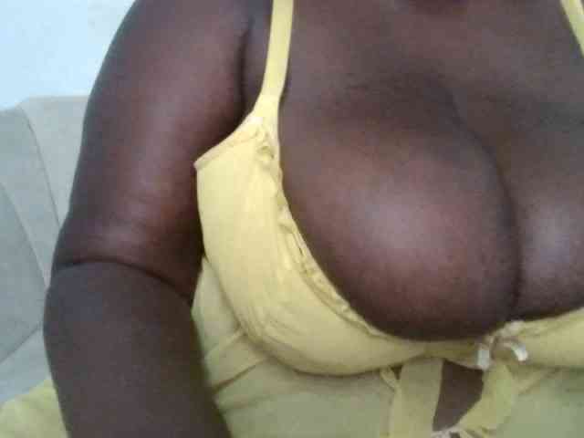 CurvyR webcam