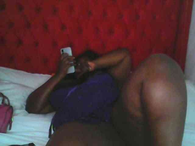 CurvyR webcam