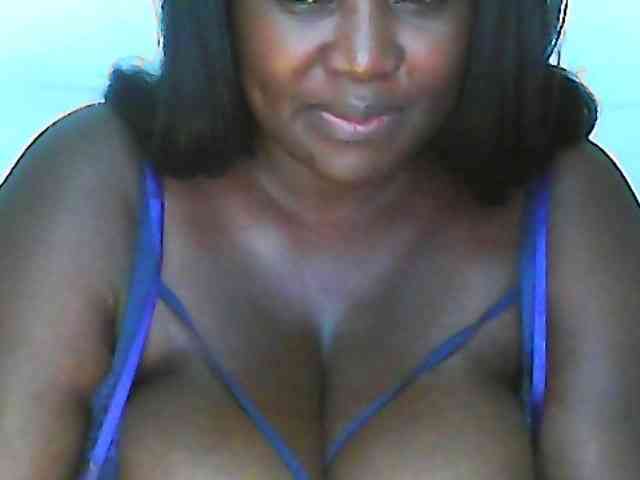 CurvyR webcam