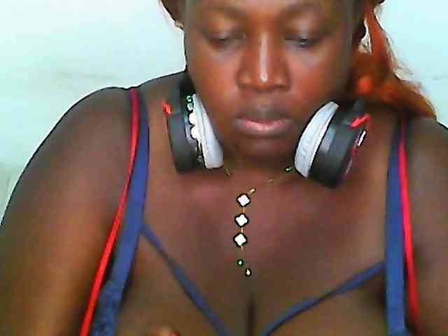 CurvyR webcam