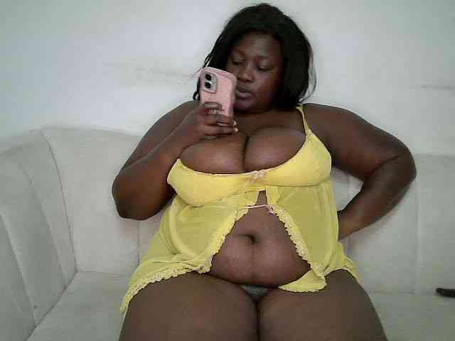 CurvyR