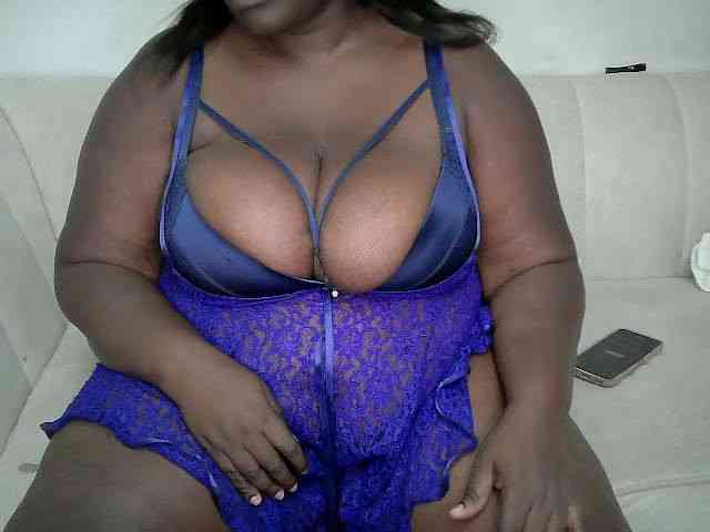 CurvyR webcam