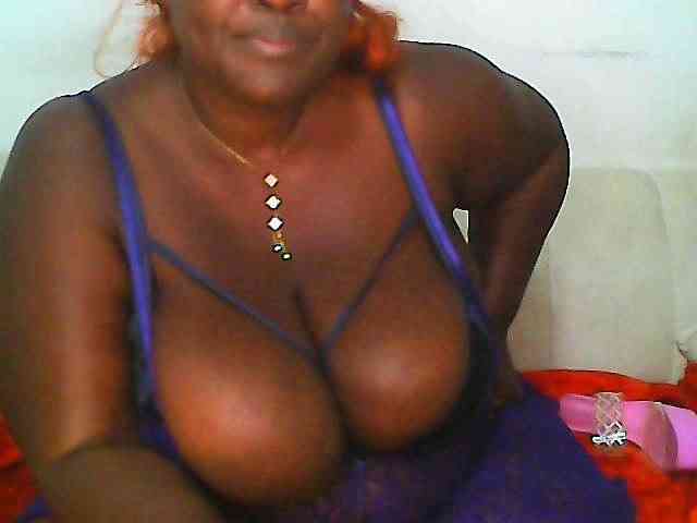 CurvyR webcam