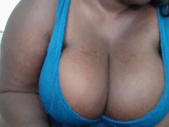 CurvyR webcam