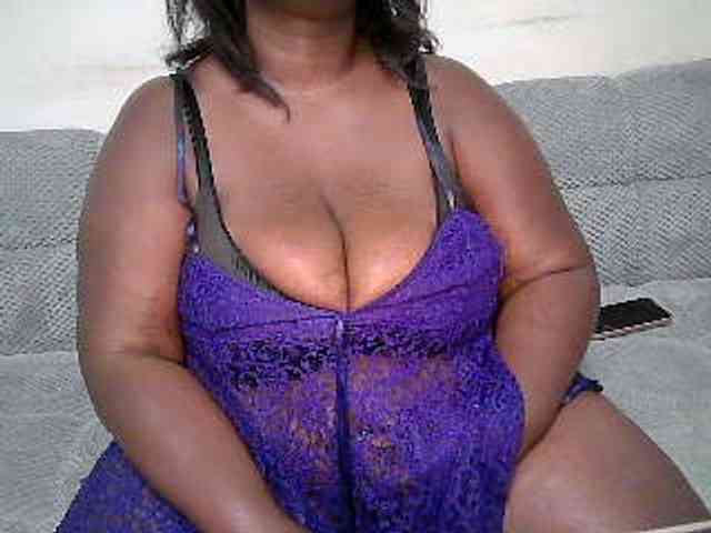 CurvyR webcam