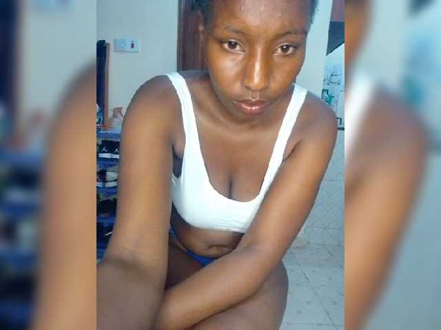 NubianFlirt live cam on BongaCams