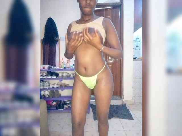 NubianFlirt webcam