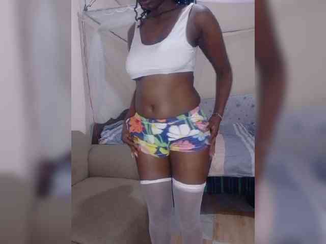 NubianFlirt webcam