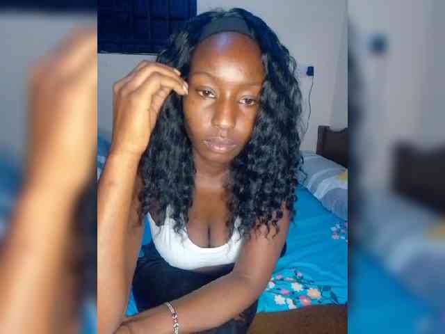 NubianFlirt webcam